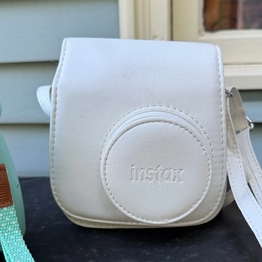 Fujifilm Instax Mini 9 - Light Blue Teal with White Case